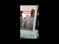 مواطن مصري يُبهر العالم في طابور الحكومة .. شاهد ماذا فعل؟
