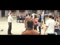 شاهد ردة فعل الناس عند ضرب شابة لحبيبها في الشارع والعكس