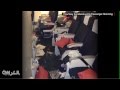 بالفيديو: لن تصدقوا ماذا فعل هؤلاء الركاب داخل الطائرة !