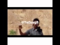 فيديو مهارة ودقة يمني في الرماية والهدف بين أصابع زميله