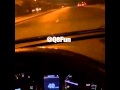 فيديو لكويتي يرمي من نافذة سيارته 1000 دينار لأنها "وسخ دنيا "