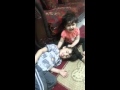 شاهد بالفيديو.. ردة فعل طفلة أوهموها بموت أخيها الأكبر